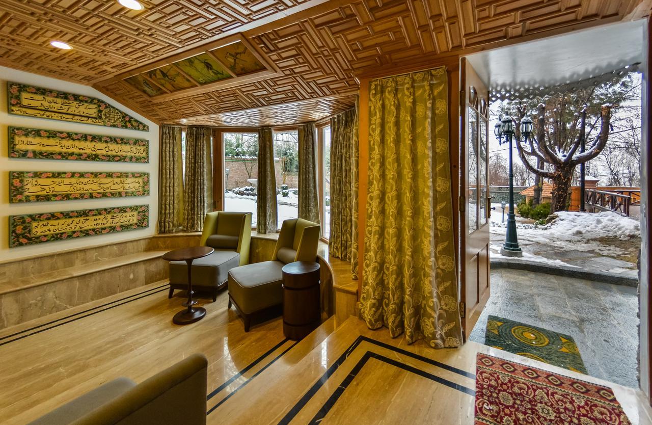 Hotel Metropolis Srīnagar Zewnętrze zdjęcie