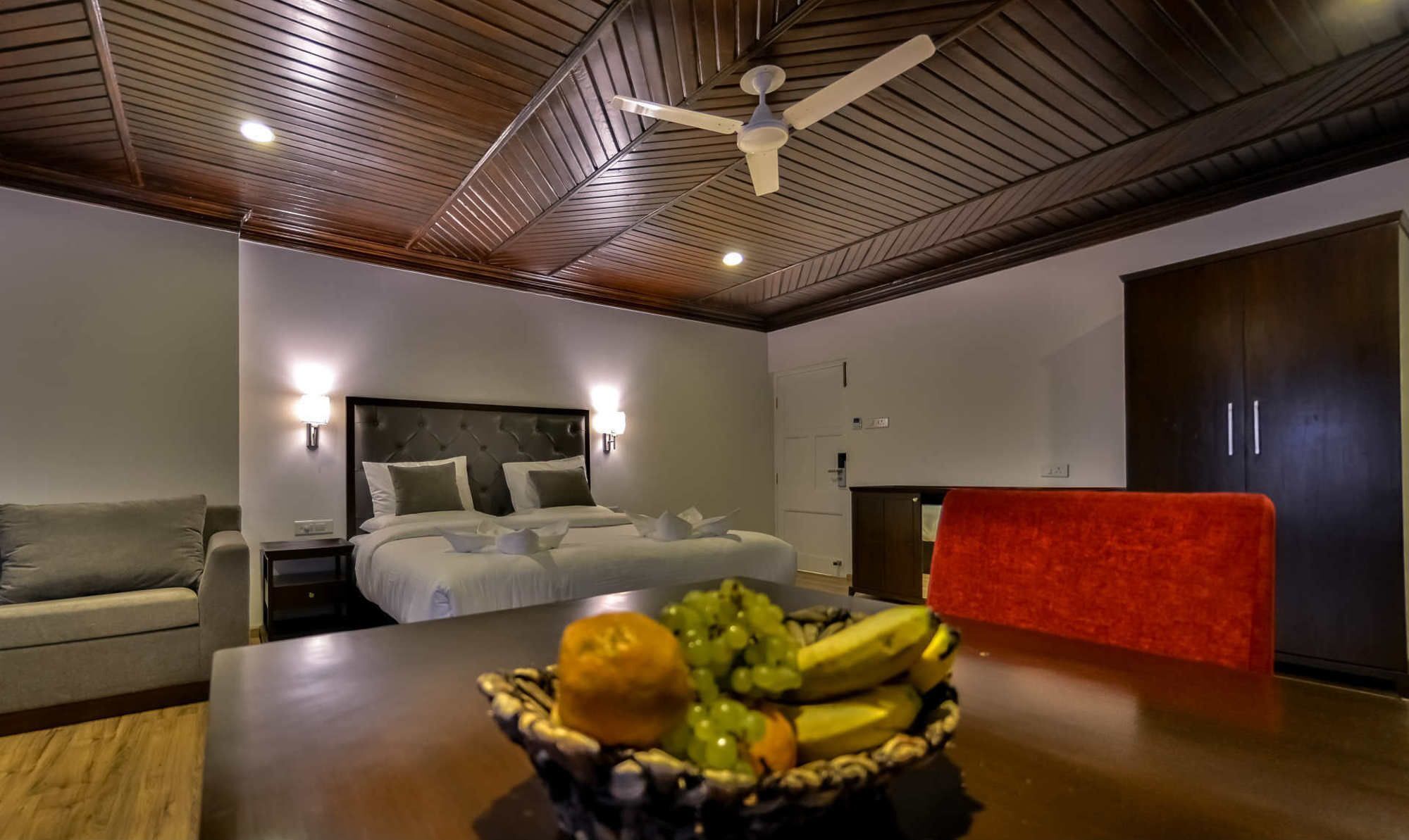 Hotel Metropolis Srīnagar Zewnętrze zdjęcie